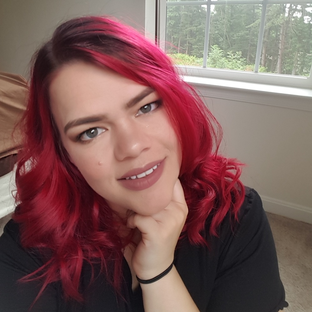 Meet your Posher, Lauren